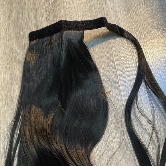 📦Black ponytail 20” - Picture 3 of 4